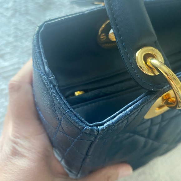 ❤️SOLD❤️Authentic Vintage Lady Dior in Cannage Lambskin leather in Navy w GHW - Picture 15 of 15